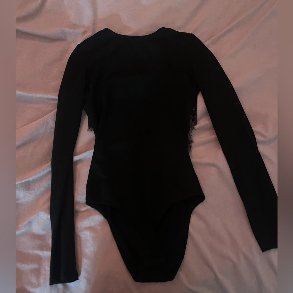 Black body suit w open lace back